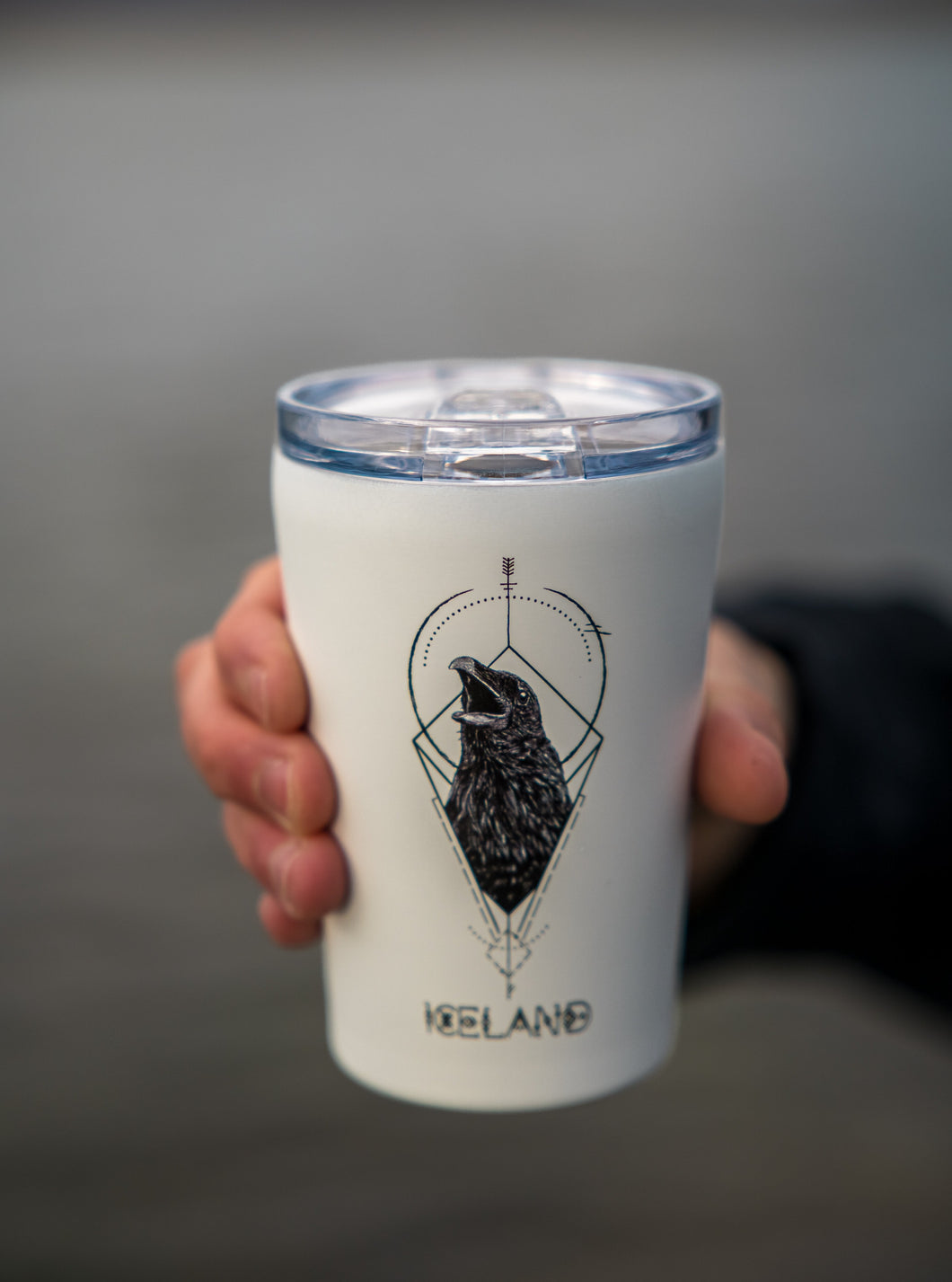 Kaffimál - Sacred Raven